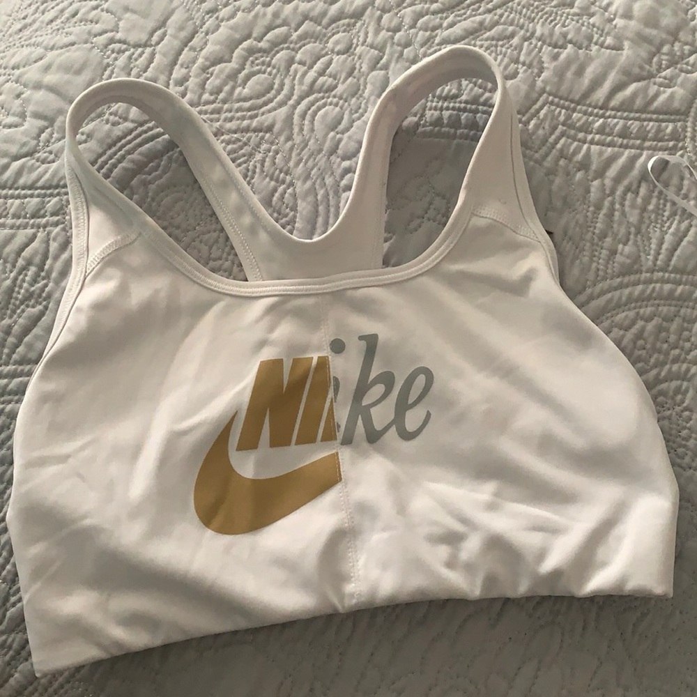 Nike sports bra